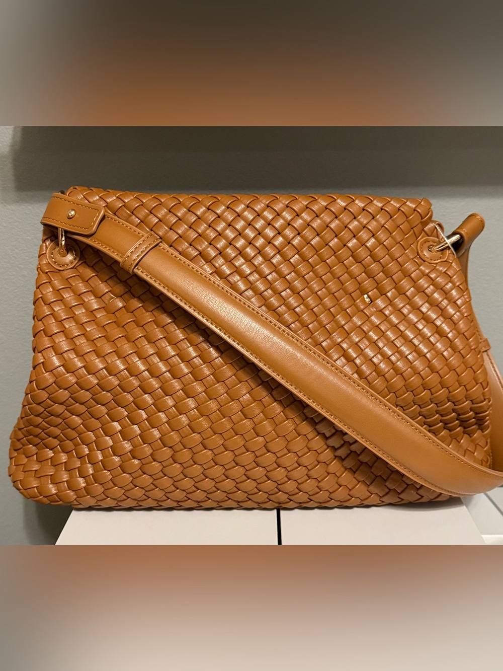Melie Bianco Natalia Woven Shoulder Bag in Saddle - Picture 4 of 12